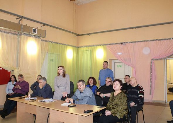 Жители Третьего Северного встретились с главой. Не только возмущались, но и благодарили