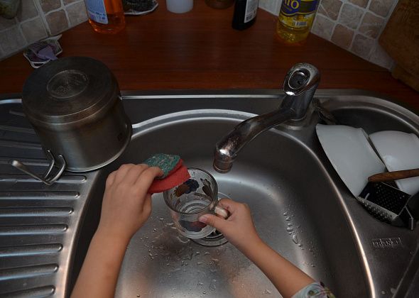 Жители Североуральска высоко оценили качество услуг ЖКХ, но раскритиковали дороги и транспорт