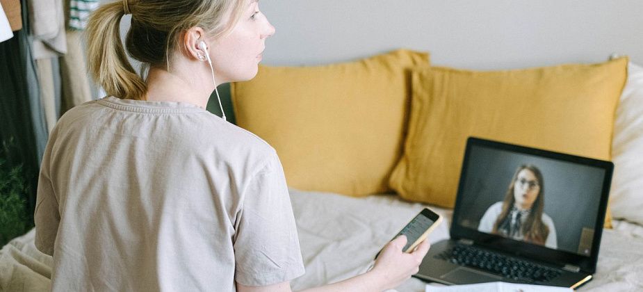 У девушки, рассказавшей о звонках от “эскорт-услуг”, в полиции заявление не приняли - спишут деньги, тогда и приходите?