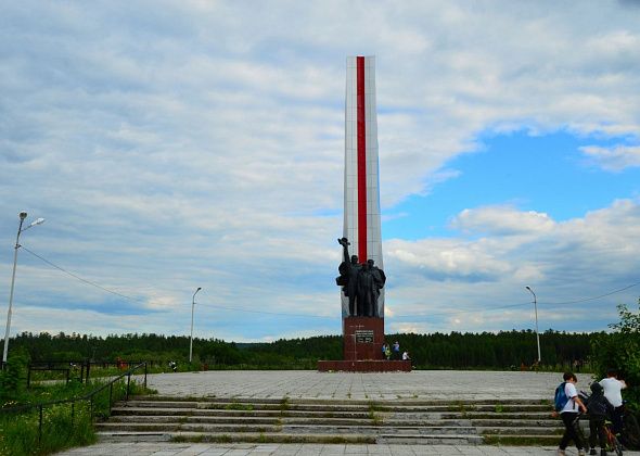 Администрация ответила на вопросы читателя Геннадия Патрахаева – по дорожке на Маяковского и памятнику