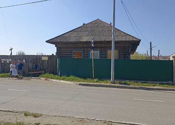 Североуральская прокуратура обязала администрацию установить автобусную остановку в районе церкви