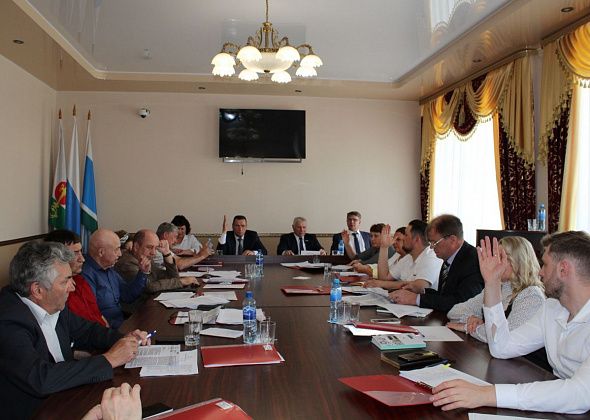 Депутаты обсудят ремонт Каржавина, теплосети частного сектора и подготовку кадров политехникумом