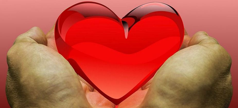 88-летняя Тамара Смелова благодарит коменданта общежития и других хороших людей