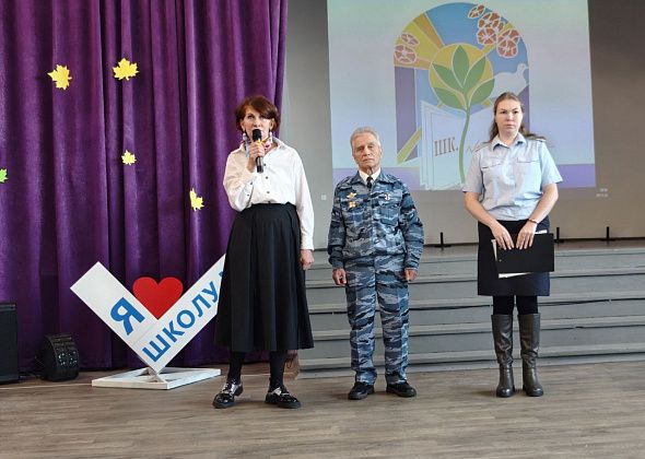 Ярмарка учебных мест: полиция Североуральска приглашает будущих курсантов