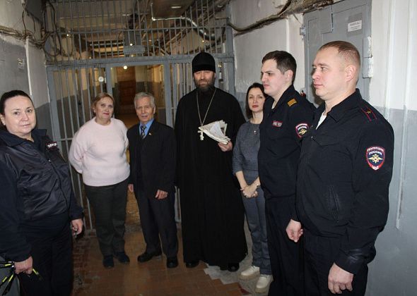 Акция «Гражданский мониторинг». Общественный совет при ОМВД посетил отдел полиции Североуральска