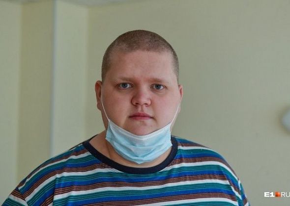 Е1.ru: североуральцу весом 200 килограммов удалили почти весь желудок, чтобы он смог похудеть