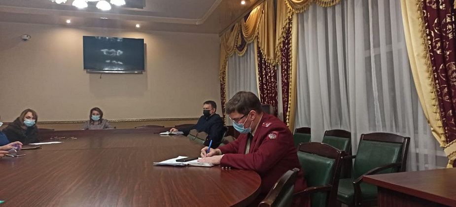 С 15 декабря непривитых отстранят от работы? Вариантов два - дистант или 2/3