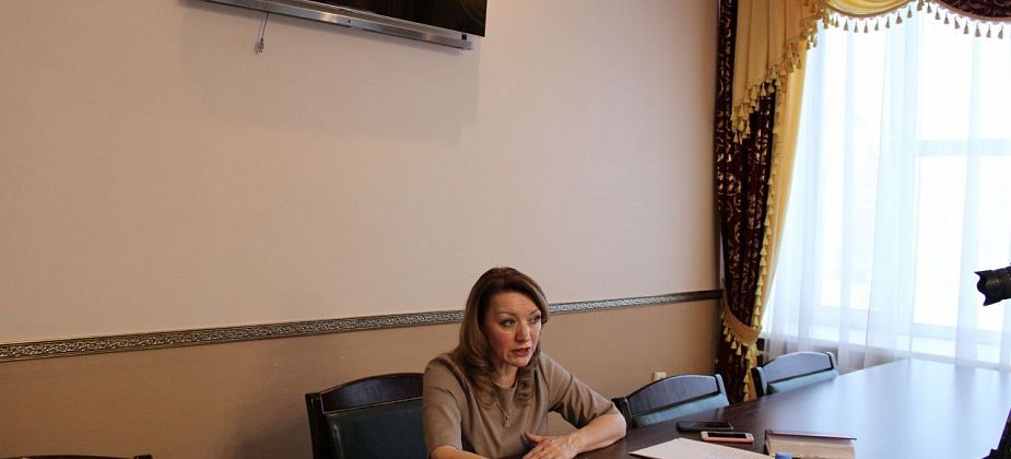 Для работы на спецтехнике приняты четыре водителя. Зарплата 40-50 тысяч