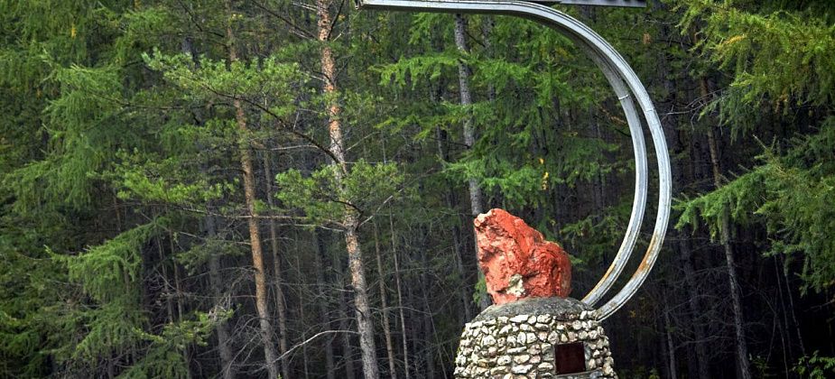 Сергей Олифир. Политика кнута в том, чтобы выглядеть пряником. Рассуждения на актуальную тему