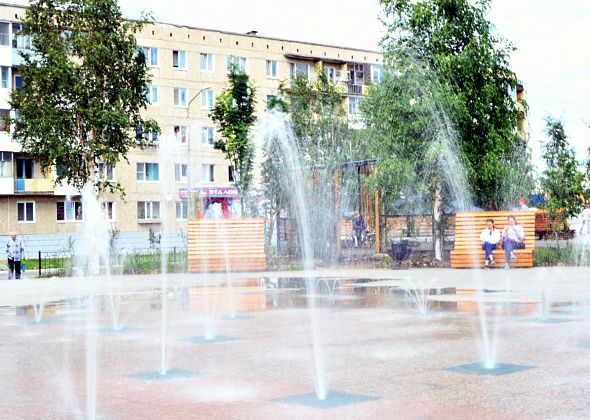 Геннадий Патрахаев интересуется, когда будет работать фонтан в парке и отремонтируют дорогу на Белинского
