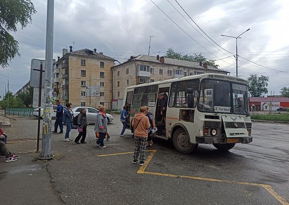 Администрация заключает контракт на пассажирские перевозки. Цена - 15 миллионов рублей