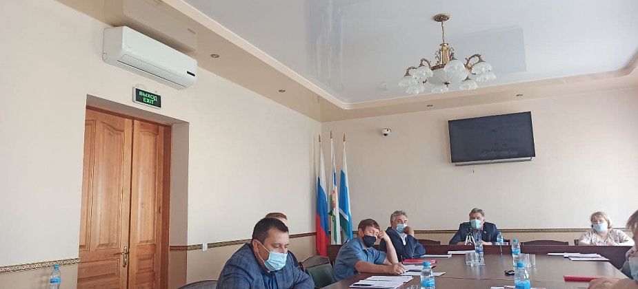 ИСО ходатайствует о награждении грамотой Думы двоих слесарей и двоих токарей