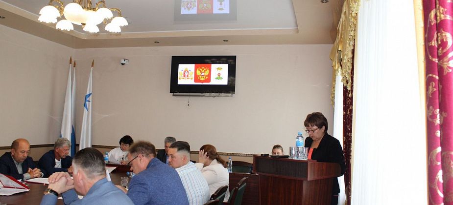  Ирина Ощепкова - про проезд учащихся к школе и 11-й класс в Черемухово