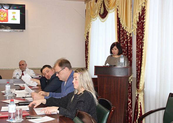 Трое депутатов проведут прием граждан в январе. К председателю Думы - по предварительной записи